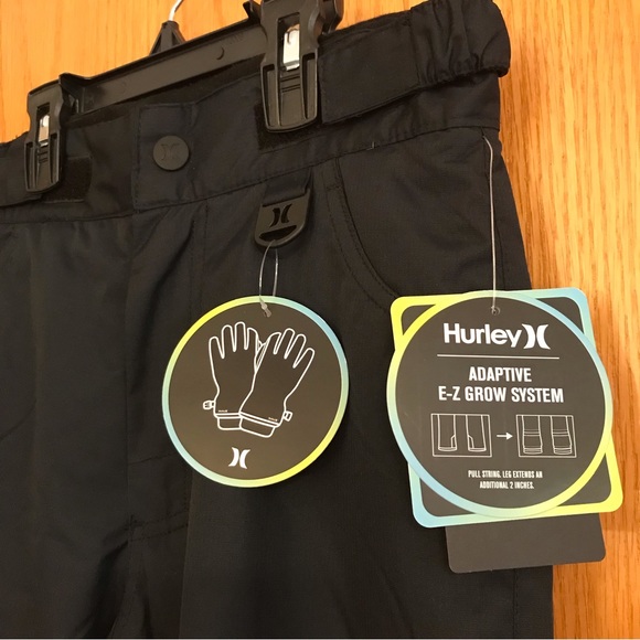 Hurley Snow pants. Black. Small or Medium. - Picture 6 of 13